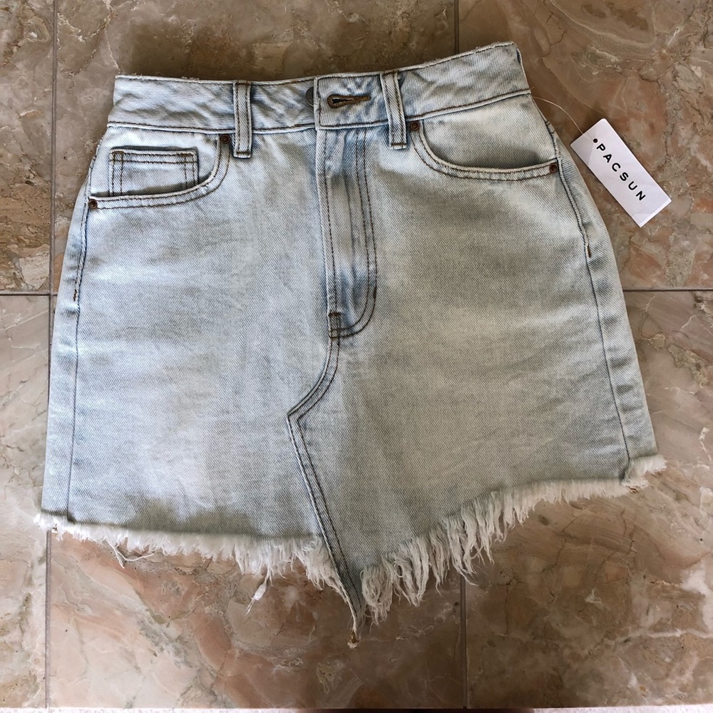 PacSun Jean skirt, New with tags, never been worn